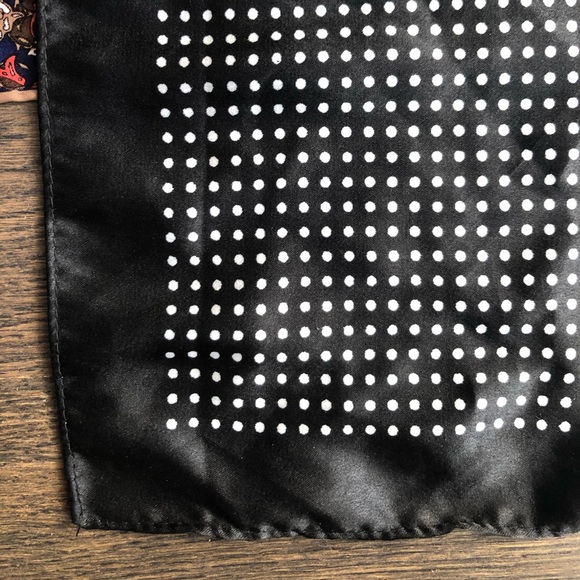 Lot of 2 Forever 21 scarves - Picture 2 of 6